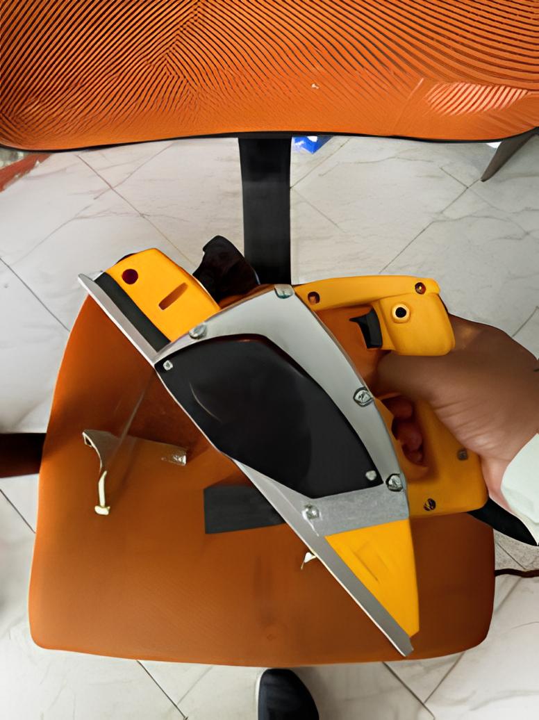 Cepillo Eléctrico Dewalt 550W – Potente y Preciso para Carpintería | Cepillo de Madera con 17,000 RPM