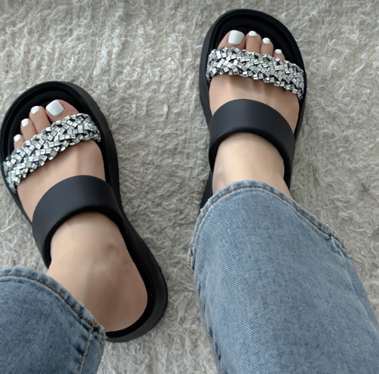 Sandalia Femenina SHADDAY COURCHEVEL 👡✨ – Estilo, Fuerza y Elegancia